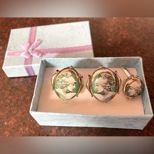 Swank Vintage Gold Plated Greek God Mercury Cufflinks & Matching Tie Tack